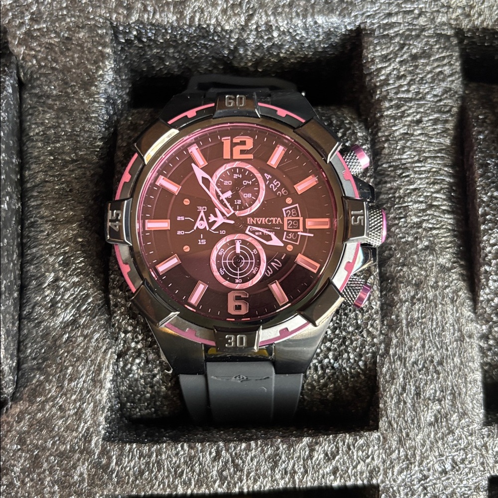 Invicta Aviator 34697 Men’s 50.5mm Silicone Strap